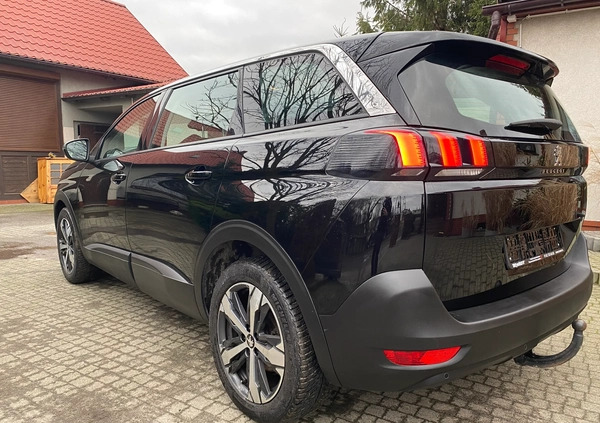 Peugeot 5008 cena 65500 przebieg: 110000, rok produkcji 2019 z Wieruszów małe 67